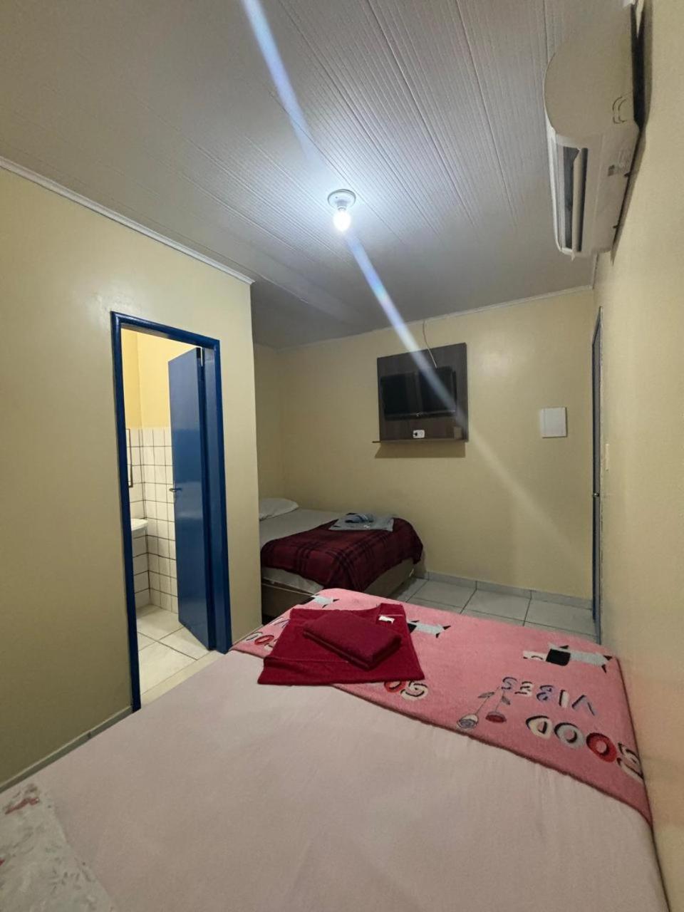 Hotel Viena ماناوس المظهر الخارجي الصورة