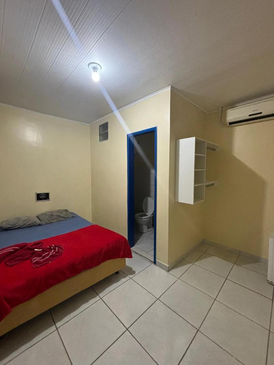 Hotel Viena ماناوس المظهر الخارجي الصورة