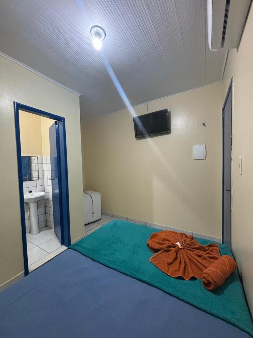Hotel Viena ماناوس المظهر الخارجي الصورة